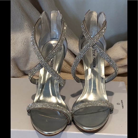 Steve Madden Shoes - Stunning Steve Madden Crystal Shoes